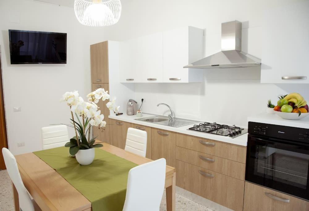 מונופולי Il Mare In Citta. Appartamento Vista Mare מראה חיצוני תמונה